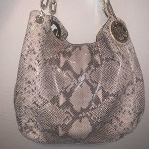 Michael Kors Fulton Large Tote NEVER USED